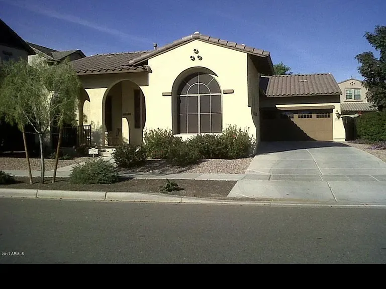 15390 W Old Oak Ln — Photo 3
