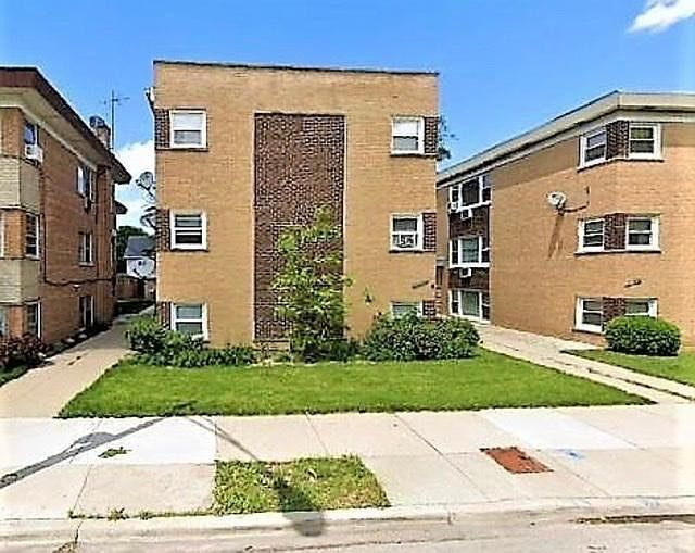 1st image of 6252 W Montrose Ave APT 2S