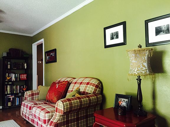 2nd image of 120 Hall Dr