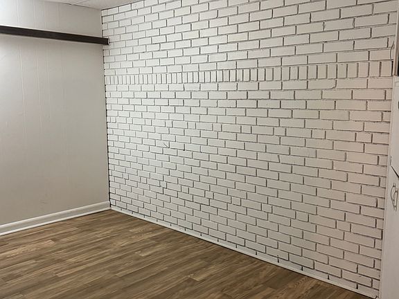 4th image of 3802 41st St