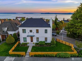2531 Westmont Way W, Seattle, WA