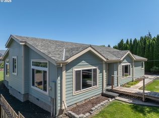 2501 E 18th St, The Dalles, OR 97058