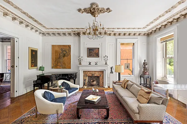 Sold by Compass | media 5