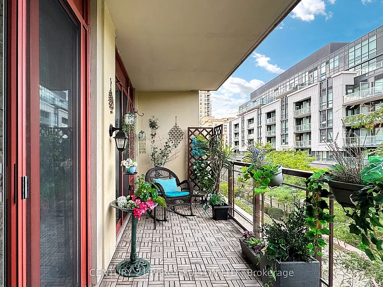 23 Rean Dr #405 — Photo 24