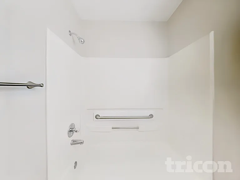 1428 Smokey Mountain Dr — Photo 8