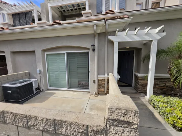 7274 Rosemarie Ln, Huntington Beach, CA 92648