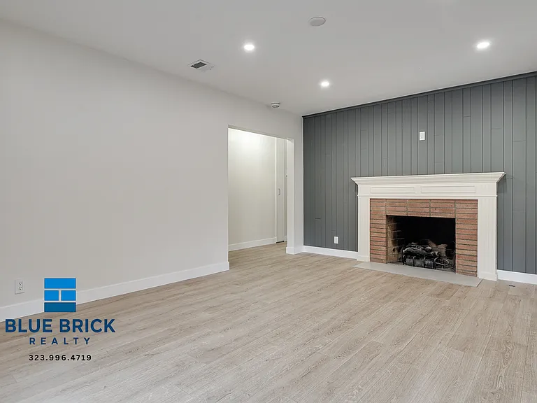 5620 1/2 Radford Ave — Photo 10