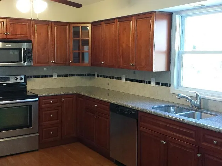Kitchen, SS appliances, granite top, ceramic back splash