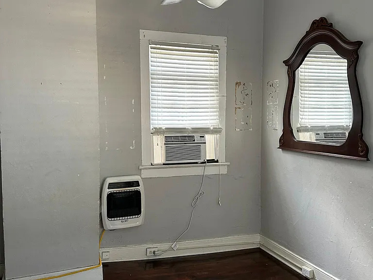 2403 Saint Charles Ave #503 — Photo 6