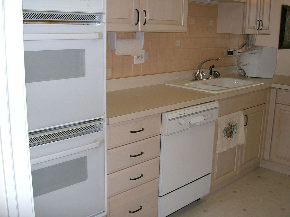 1st image of 4545 W Touhy Ave APT 409