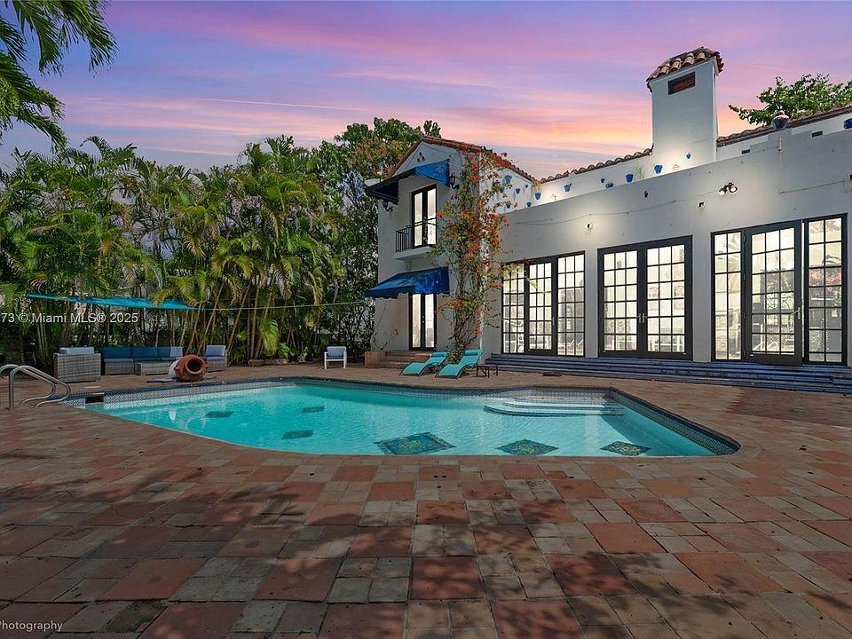 1st image of 1624 Granada Blvd #1624