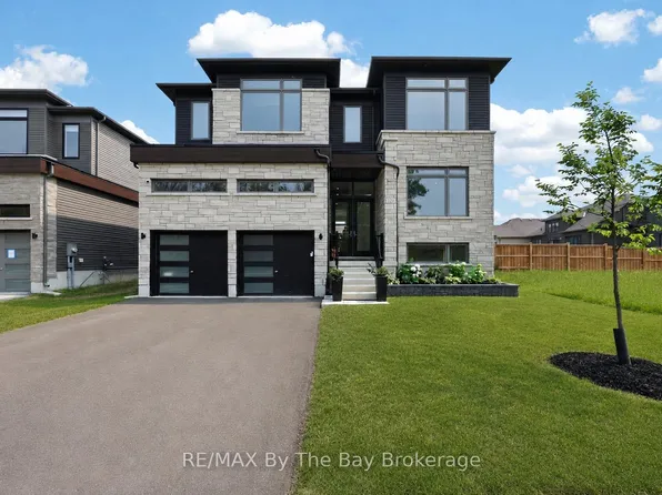 222 Mapleside Dr, Wasaga Beach, ON L9Z 0L4