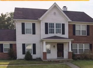 63 Carriage Lake Dr, Brownsburg, IN 46112