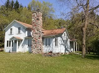 W4439 Drumlin Dr, Campbellsport, WI 53010