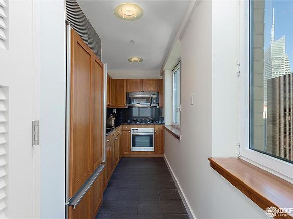 3rd image of 425 5th Ave APT 45A