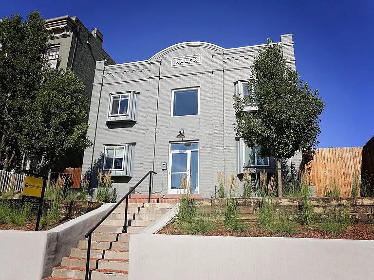 Haler Apartments — Photo 9
