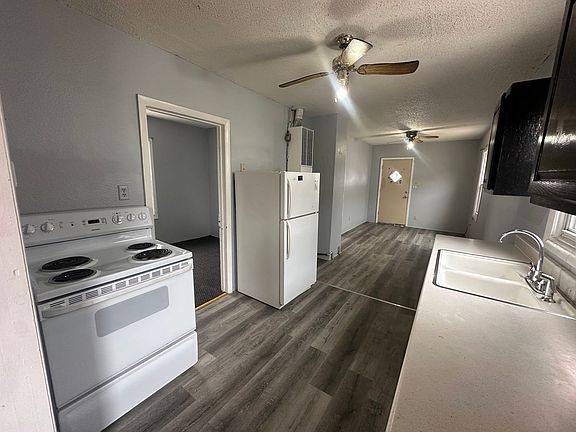 5th image of 102 W Overland Dr