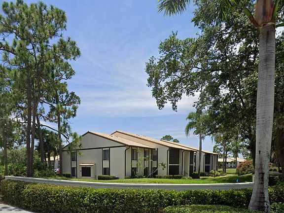 3rd image of 2703 SW Matheson Avenue #1162