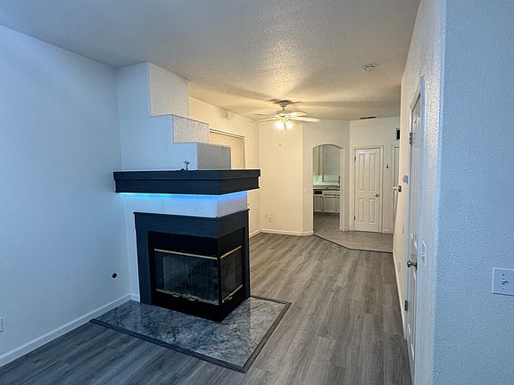 4th image of 1748 Cork Tree Ln