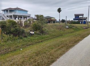 827 Johnson Crawford Cir E, Port Bolivar, TX 77650