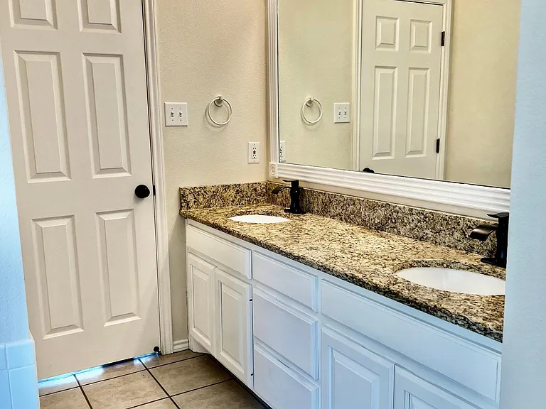 2905 Bluebird Ln — Photo 18