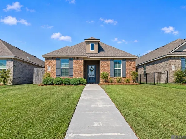 1110 Foxtail Dr, Baton Rouge, LA 70820