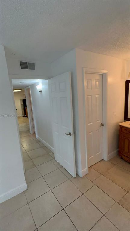 1263 SW 46th Ave APT 2104, photo 2