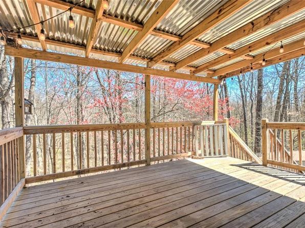 189 Meadow Spring Dr, Temple, GA 30179