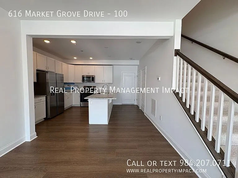 616 Market Grove Dr #100 — Photo 10