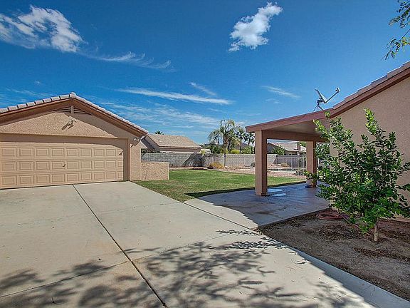 4th image of 9206 W Camino De Oro
