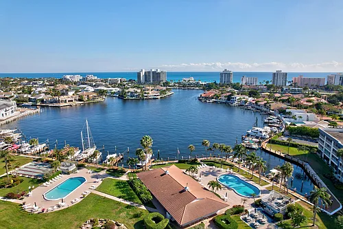 100 Pelican Pointe Dr #101 Photo 1