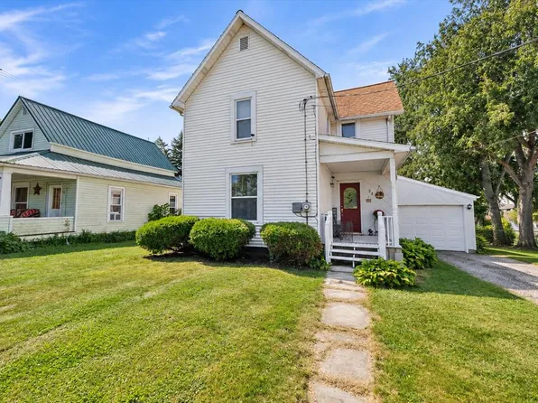 22 Mack Ave, Shelby, OH 44875