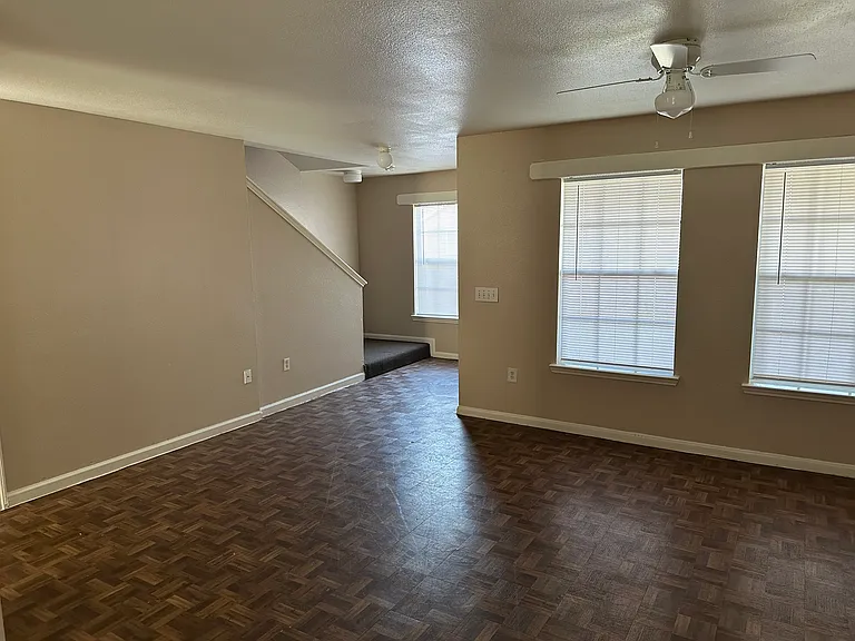 Reed Parque Townhomes — Photo 65
