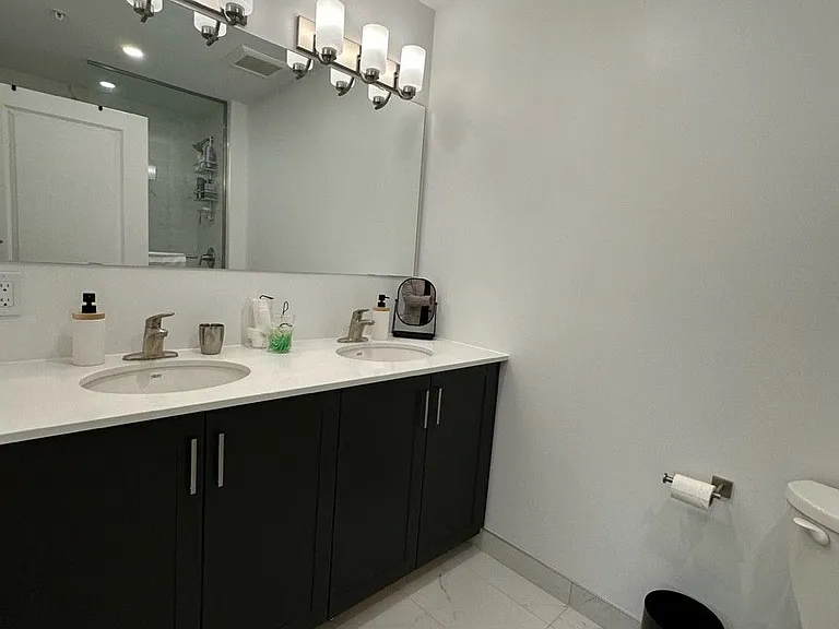 19 A West St N #306 — Photo 11