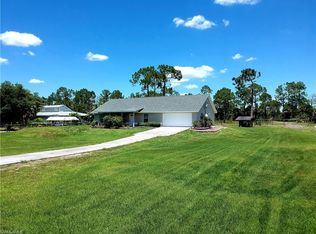 390 10th St SE, Naples, FL 34117