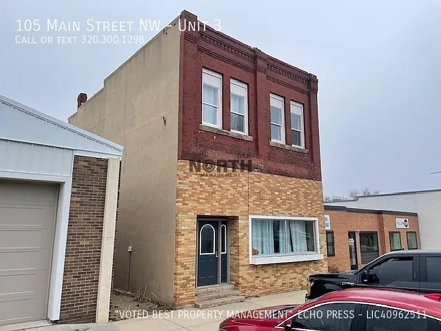 105 Main St NW #3 — Photo 1