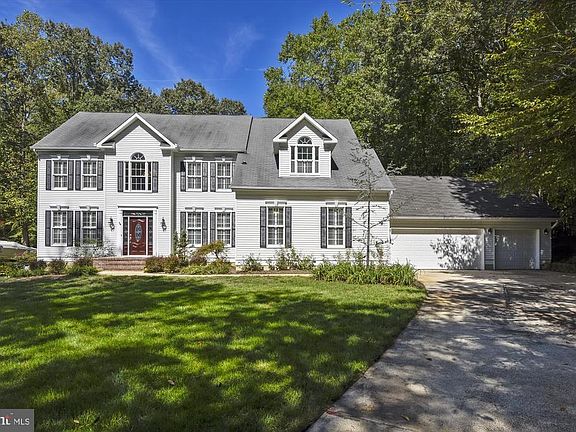 2nd image of 1700 Beards Creek Ct