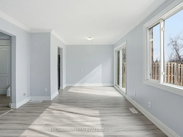 125 Limeridge Rd W #7 — Photo 7