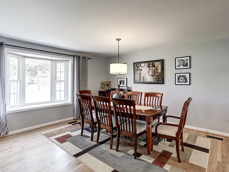 8116 Irwell Ct — Photo 16