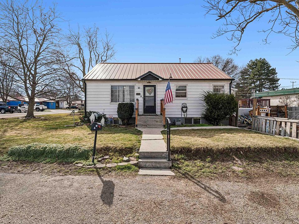 1st image of 124 Halstead St