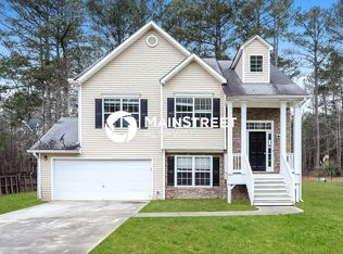 1050 Trotters Farm Rd, Fairburn, GA 30213
