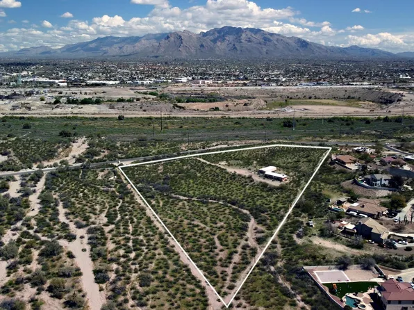 6055 N Silverbell Rd #1-9, Tucson, AZ 85743