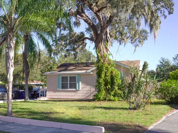 1239 Sedeeva Cir S, Clearwater, FL 33755