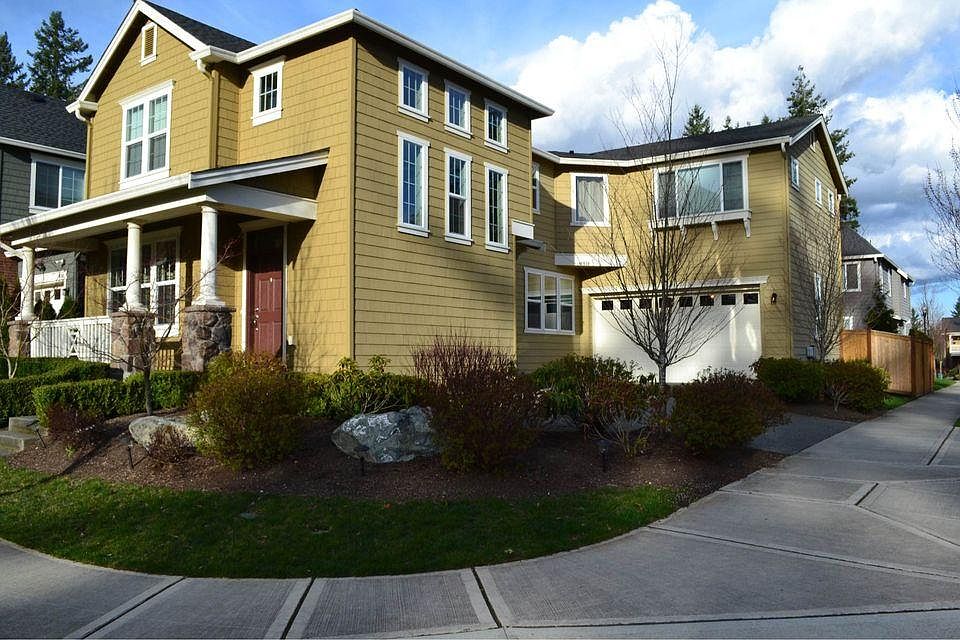 1st image of 16910 NE 117th St
