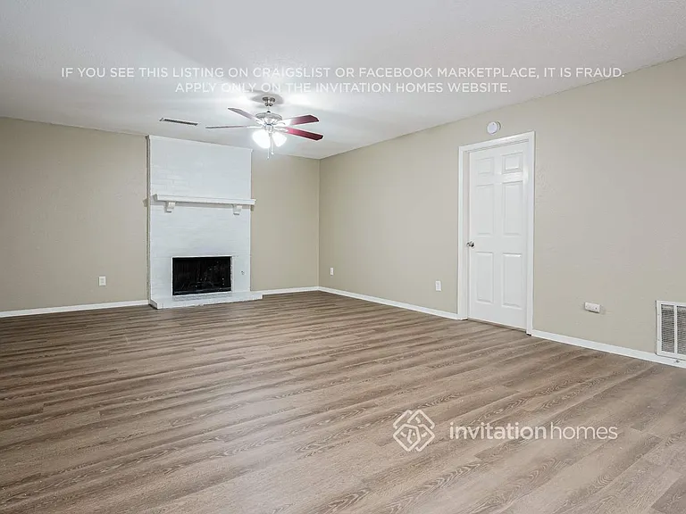 3921 Willow Run — Photo 7