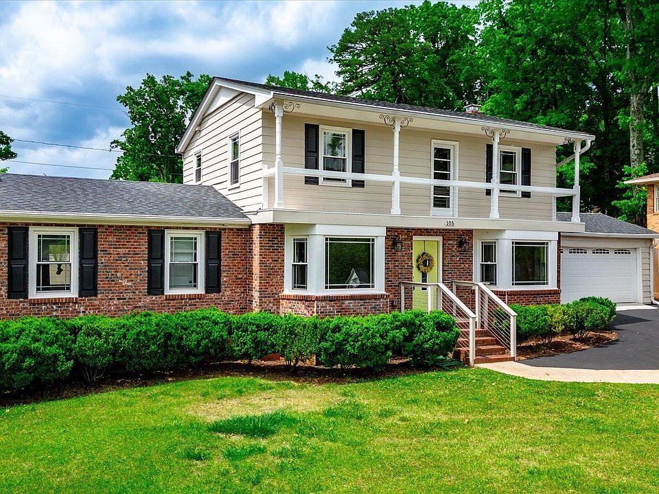 1st image of 105 Club View Dr