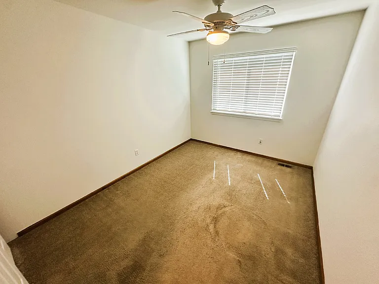 10542 Holyoke Dr — Photo 19