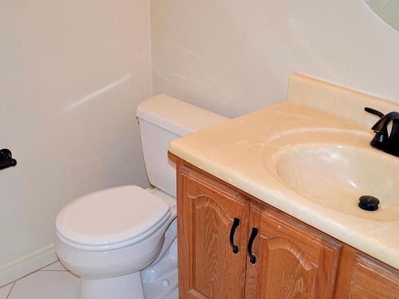 2nd image of 5900 Canterbury Dr APT B315