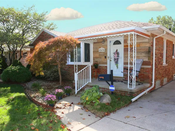 22430 Oconnor St, Saint Clair Shores, MI 48080