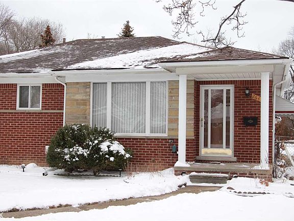 2nd image of 26412 Harmon St
